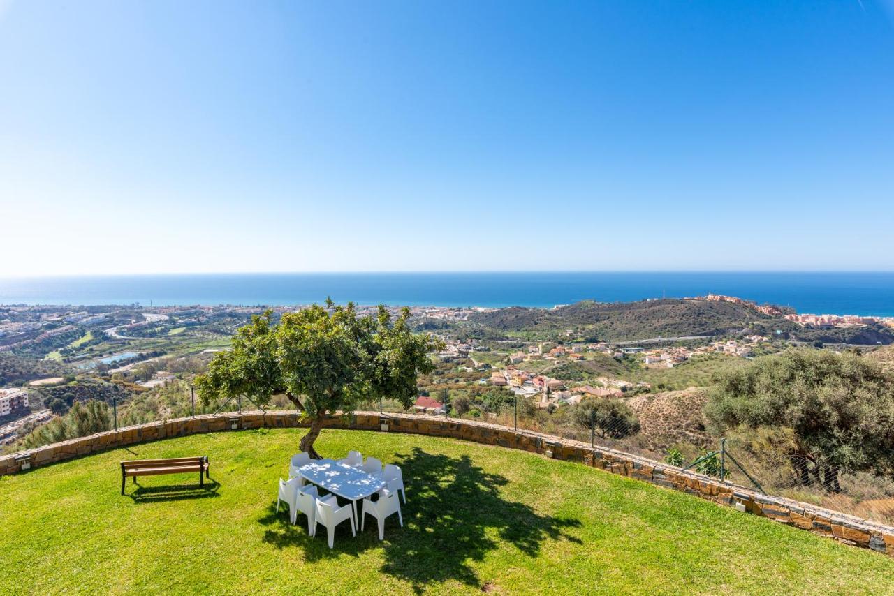 Neptuno Malaga Apartamento De Lujo Rincón de la Victoria Exterior foto